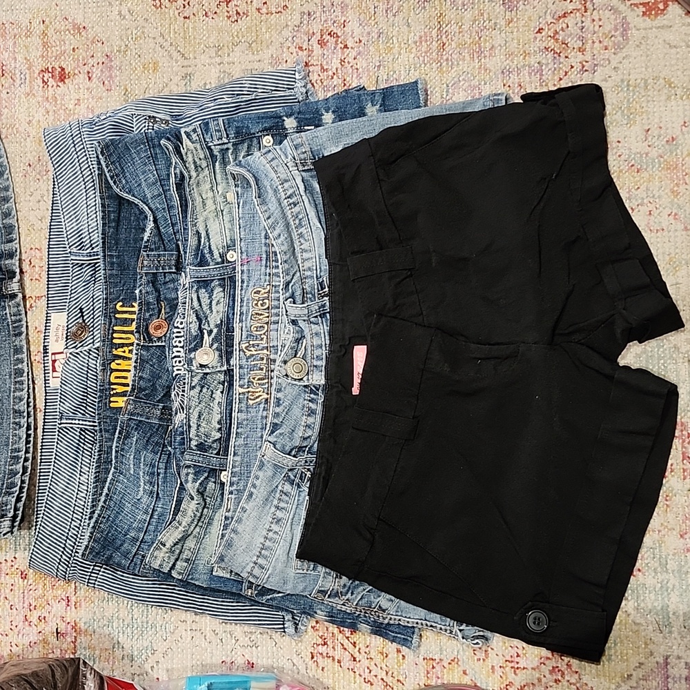 Lot of 5 Mixed Brands Shorts